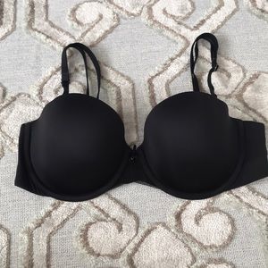Strapless convertible Victoria secret bra